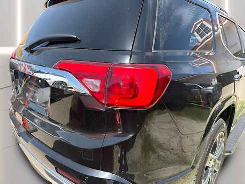 Used 2018 GMC Acadia Denali FWD image 30