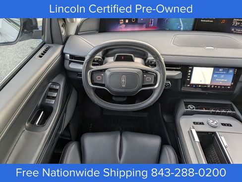 Certified 2025 Lincoln Navigator Reserve image 18