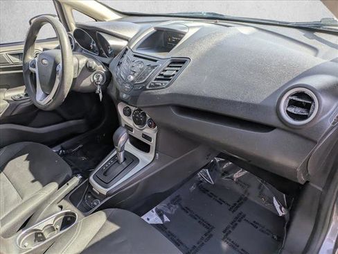 Used 2018 Ford Fiesta SE image 20