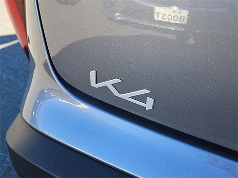 Certified 2025 Kia K4 LXS image 11