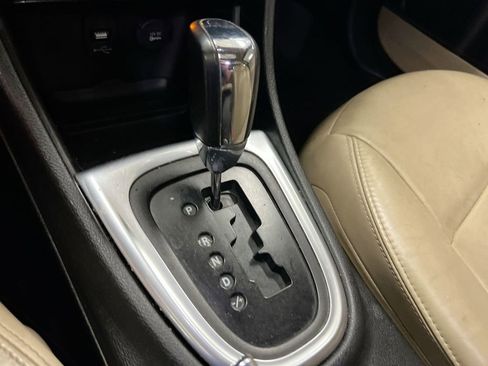 Used 2013 Chrysler 200 Limited w/ Sun/Sound Group FWD image 19