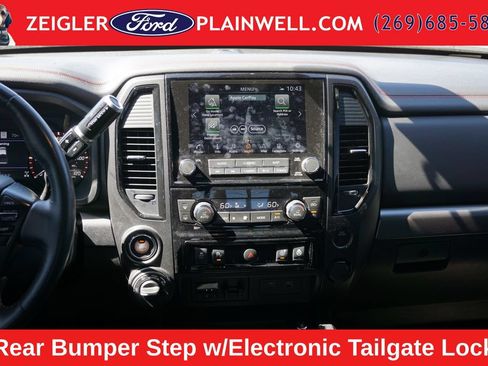 Used 2021 Nissan Titan PRO-4X w/ Pro-4x Convenience Package AWD/4WD image 15