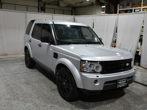 Used 2010 Land Rover LR4 HSE image 6