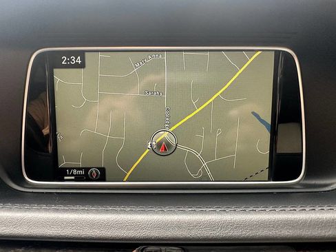 Used 2016 Mercedes-Benz E 400 Sedan image 30