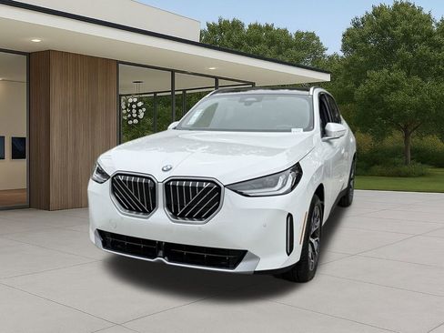 New 2026 BMW X3 xDrive30 w/ Premium Package image 2