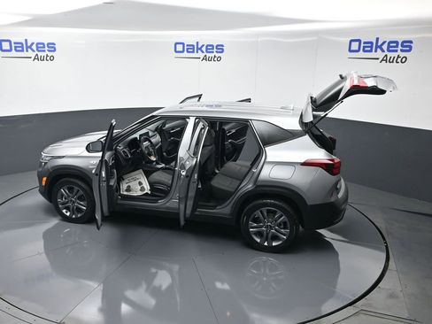 Used 2023 Kia Seltos LX image 57