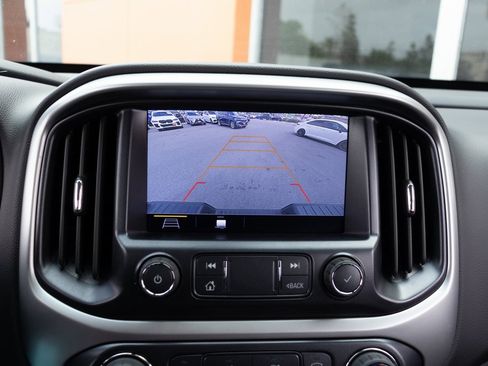 Used 2022 Chevrolet Colorado ZR2 image 29