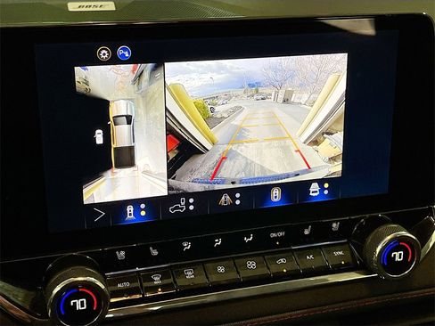 Used 2025 Chevrolet Colorado Z71 w/ Technology Package image 14