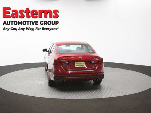 Used 2023 Nissan Altima 2.5 SV w/ SV Premium Package AWD/4WD image 37