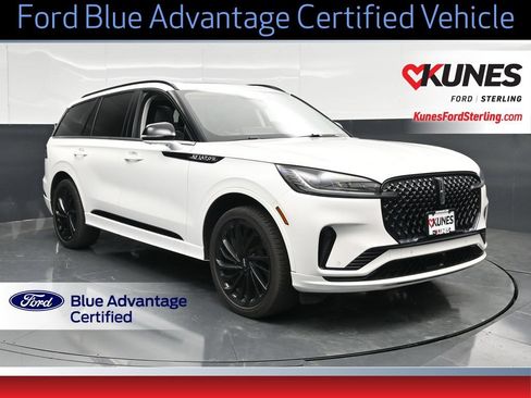 Used 2025 Lincoln Aviator Reserve w/ Equipment Group 201A AWD/4WD image 1