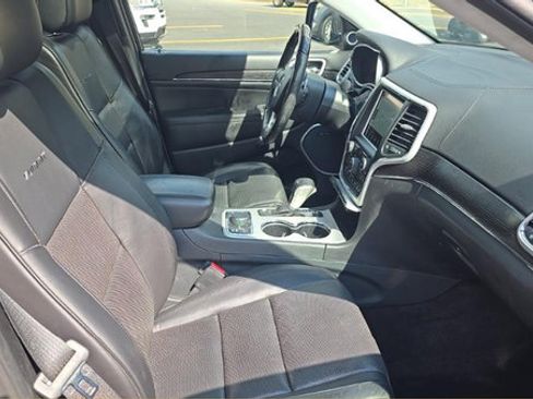 Used 2018 Jeep Grand Cherokee Summit w/ Skid Plate Group AWD/4WD image 11