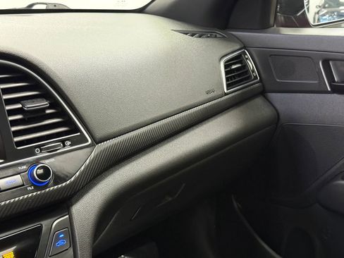 Used 2018 Hyundai Elantra Sport FWD image 32