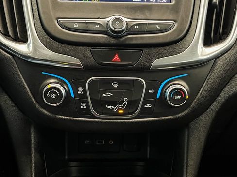 Used 2019 Chevrolet Equinox LT image 21