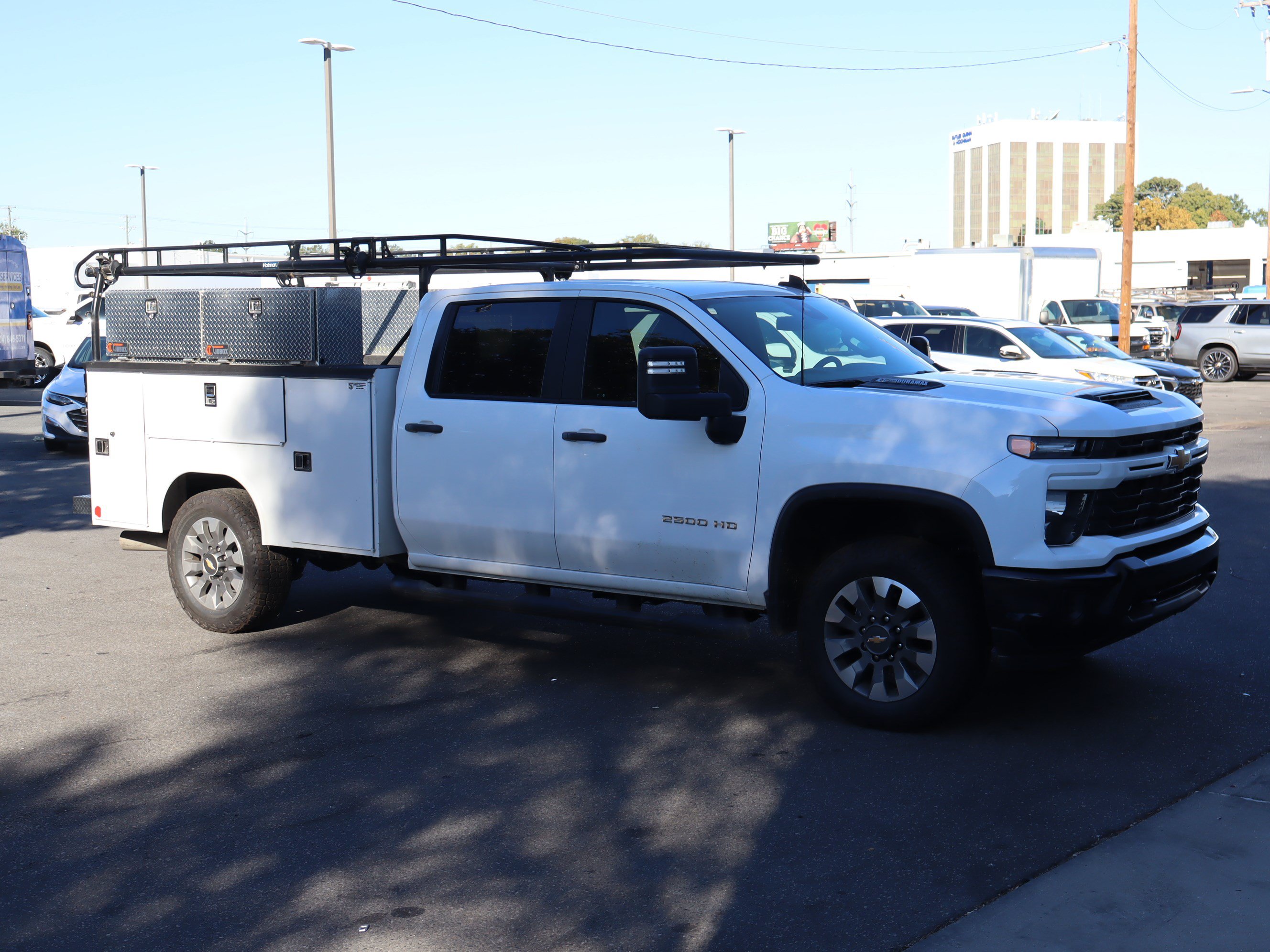 Used 2024 Chevrolet Silverado 2500 Custom w/ Custom Value Package AWD/4WD image 2