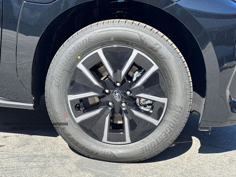New 2026 Subaru Solterra AWD/4WD image 4