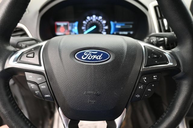 Used 2023 Ford Edge SEL AWD/4WD image 13