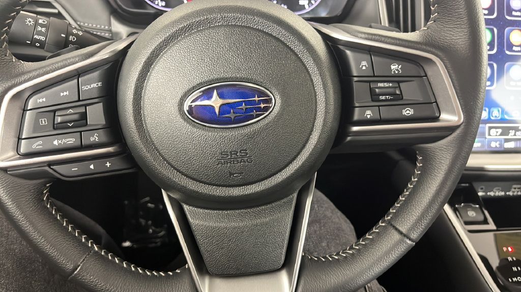 Used 2025 Subaru Legacy Premium AWD/4WD image 23