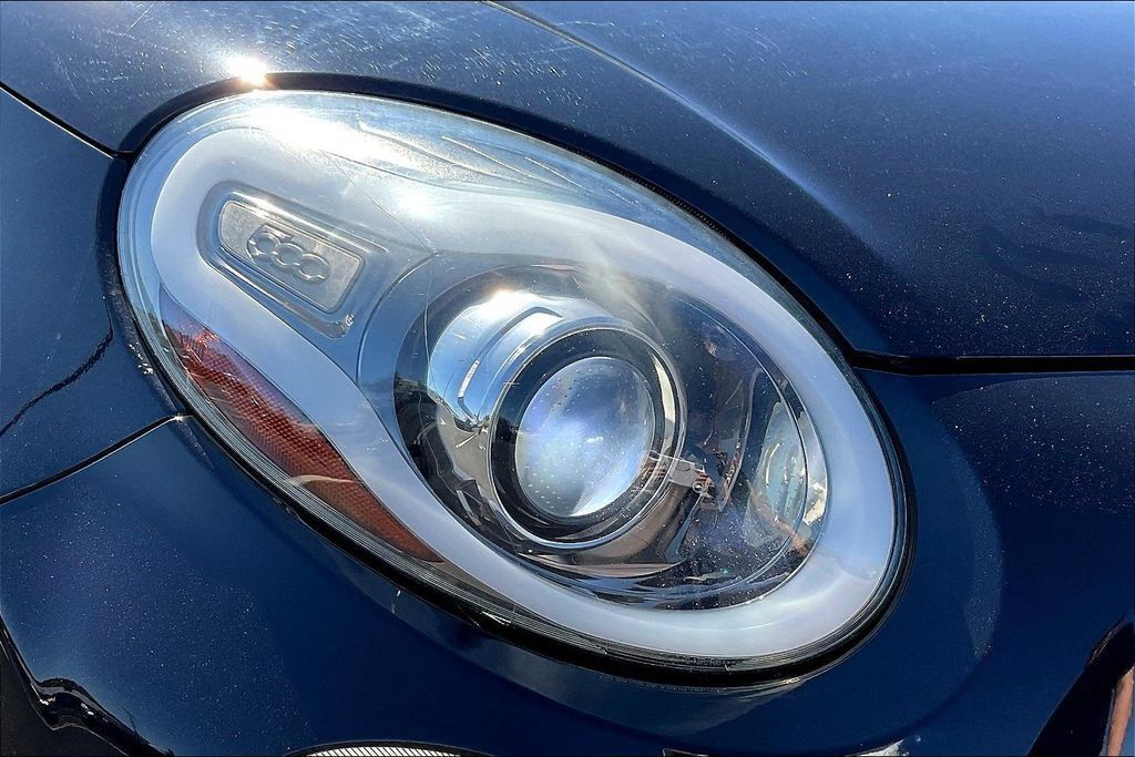 Used 2019 FIAT 500L Trekking FWD image 31