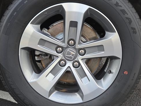 Used 2024 Honda Pilot EX-L image 17