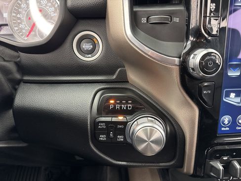 Used 2020 RAM 1500 Laramie image 22