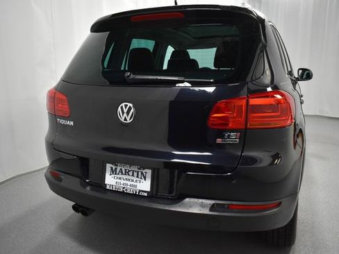 Used 2017 Volkswagen Tiguan Wolfsburg Edition AWD/4WD image 6