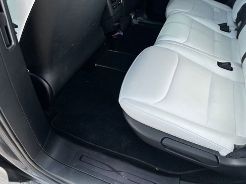 Used 2019 Tesla Model X Long Range AWD/4WD image 35