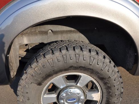 Used 2011 Ford F250 Lariat w/ Chrome Pkg image 33