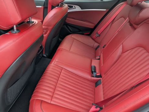 Used 2023 Genesis G70 2.0T w/ Sport Prestige Package image 28