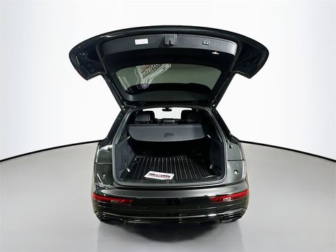 Used 2025 Audi Q5 Prestige image 36