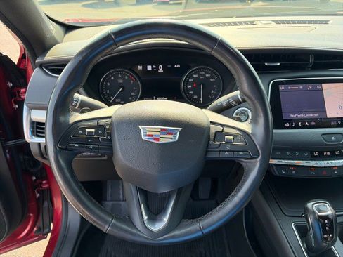 Used 2019 Cadillac XT4 Premium Luxury w/ Technology Package AWD/4WD image 15