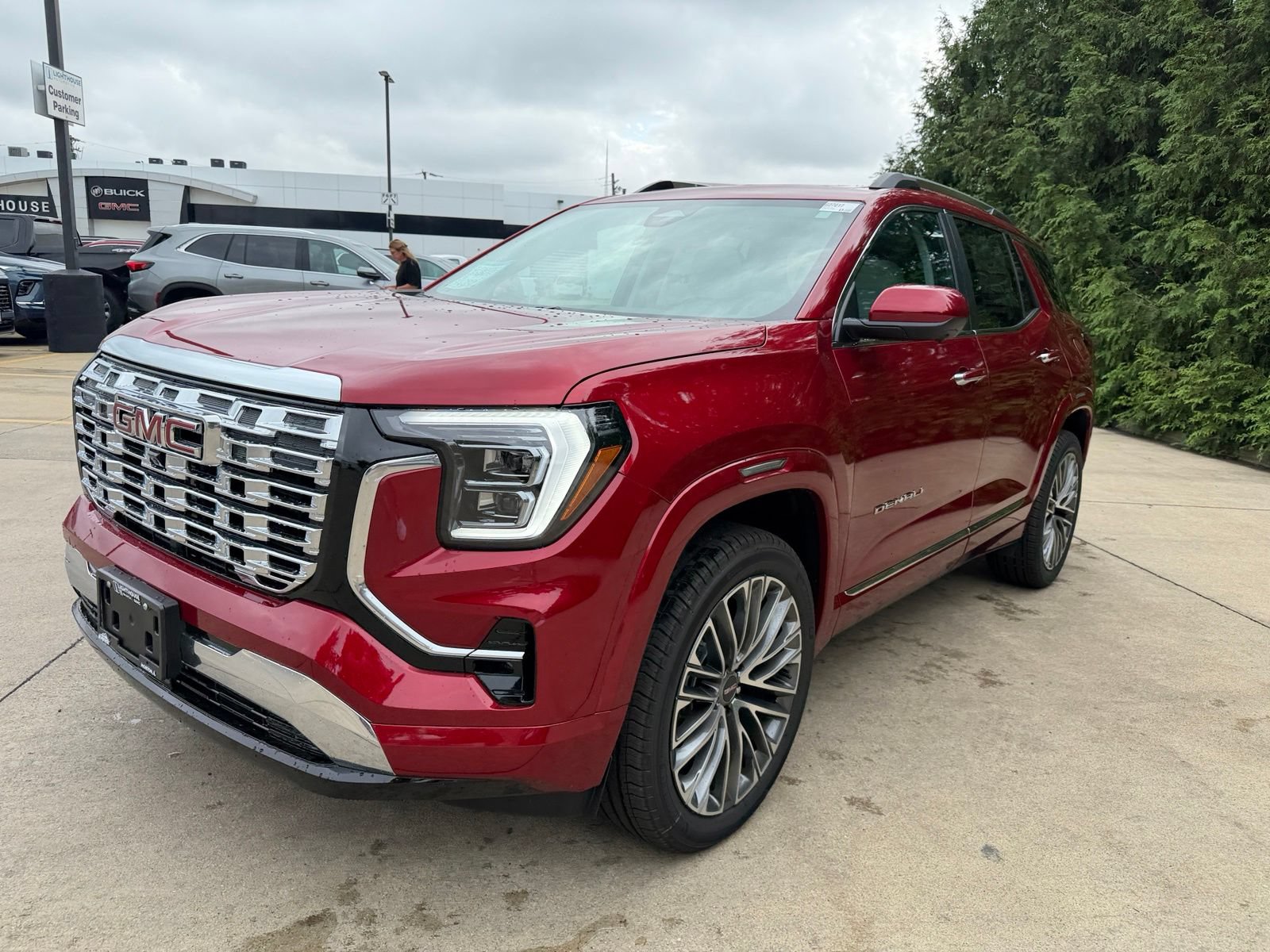 New 2027 GMC Terrain Denali w/ LPO, Floor Liner Package AWD/4WD image 7