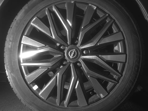 Used 2025 Nissan Altima 2.5 SV image 15