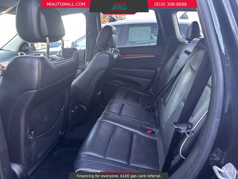 Used 2013 Jeep Grand Cherokee Overland image 22