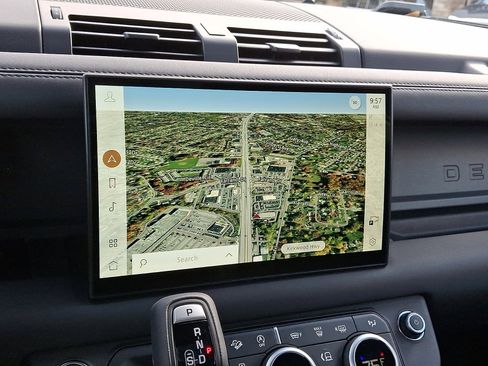 Certified 2025 Land Rover Defender 110 S image 22