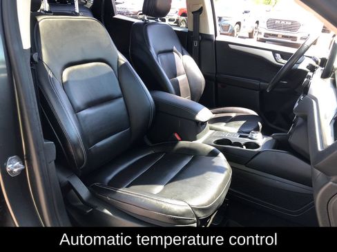 Used 2020 Ford Escape SEL AWD/4WD image 6
