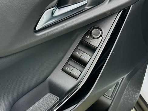 New 2026 Chevrolet Equinox LT image 20