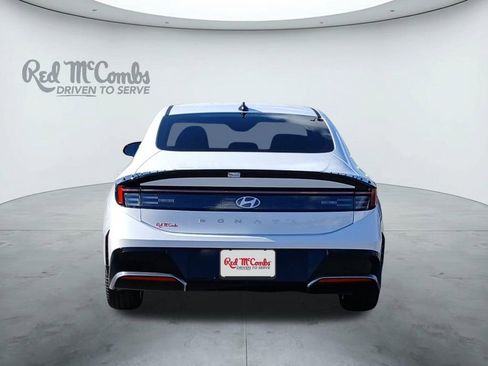 New 2026 Hyundai Sonata SEL FWD image 4