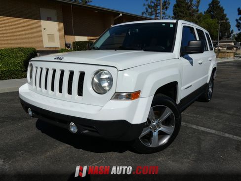 Used 2016 Jeep Patriot High Altitude FWD image 15