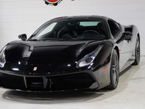 Used 2016 Ferrari 488 GTB RWD image 30