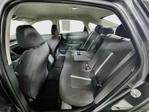 Used 2025 Hyundai Sonata SEL FWD image 27