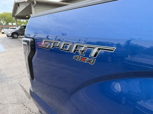 Used 2017 Ford F150 XLT w/ Equipment Group 302A Luxury AWD/4WD image 16