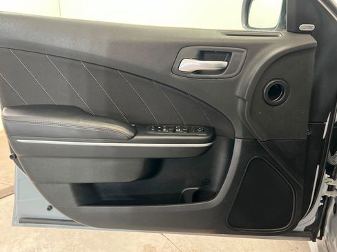 Used 2022 Dodge Charger Scat Pack RWD image 15