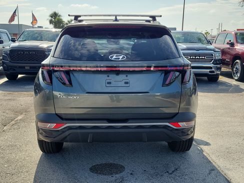 Used 2022 Hyundai Tucson SEL FWD image 6