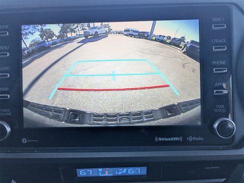 Used 2022 Toyota Tacoma TRD Sport image 21