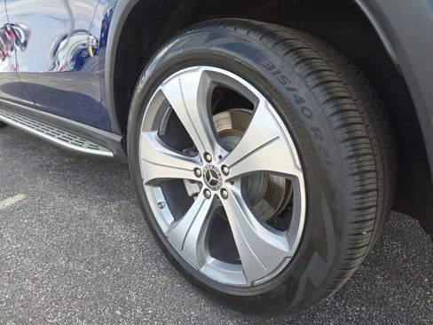 Used 2021 Mercedes-Benz GLS 450 4MATIC image 20