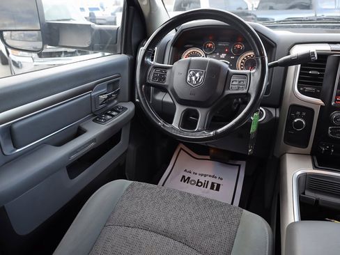 Used 2018 RAM 3500 Big Horn image 19