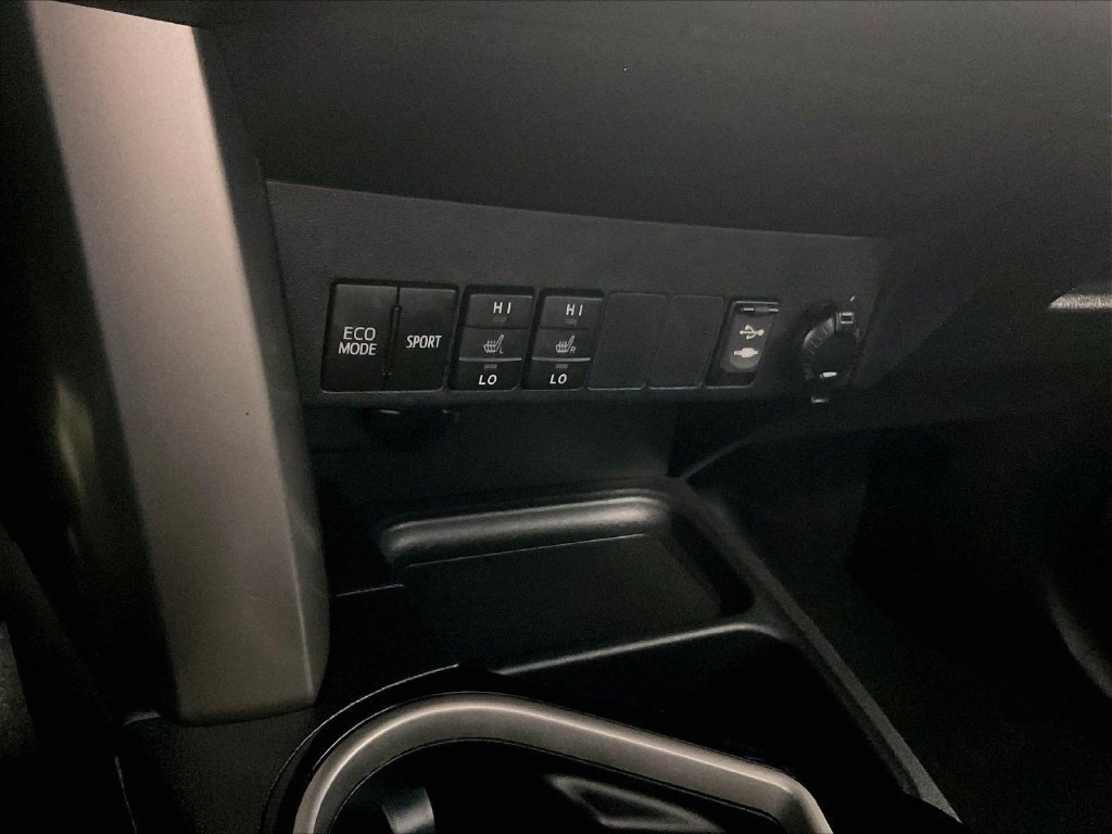 Used 2017 Toyota RAV4 Limited w/ Protection Package AWD/4WD image 27