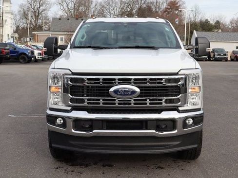New 2026 Ford F350 XLT w/ FX4 Off-Road Package AWD/4WD image 14