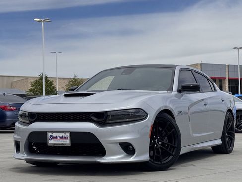 Used 2023 Dodge Charger Scat Pack w/ Daytona Edition Group image 2