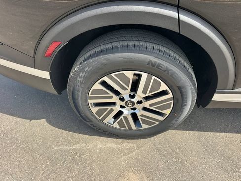 New 2026 Hyundai Palisade FWD Hybrid image 18